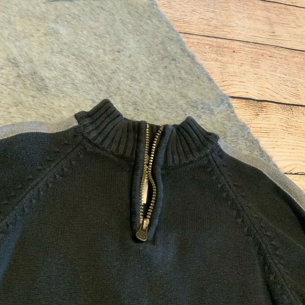 OshKosh B'gosh Kids Black & Gray Quarter-Zip Sweater Size 7